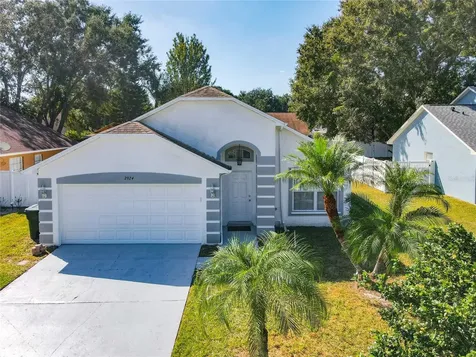 2924 Twin Oaks Drive Kissimmee FL 34744