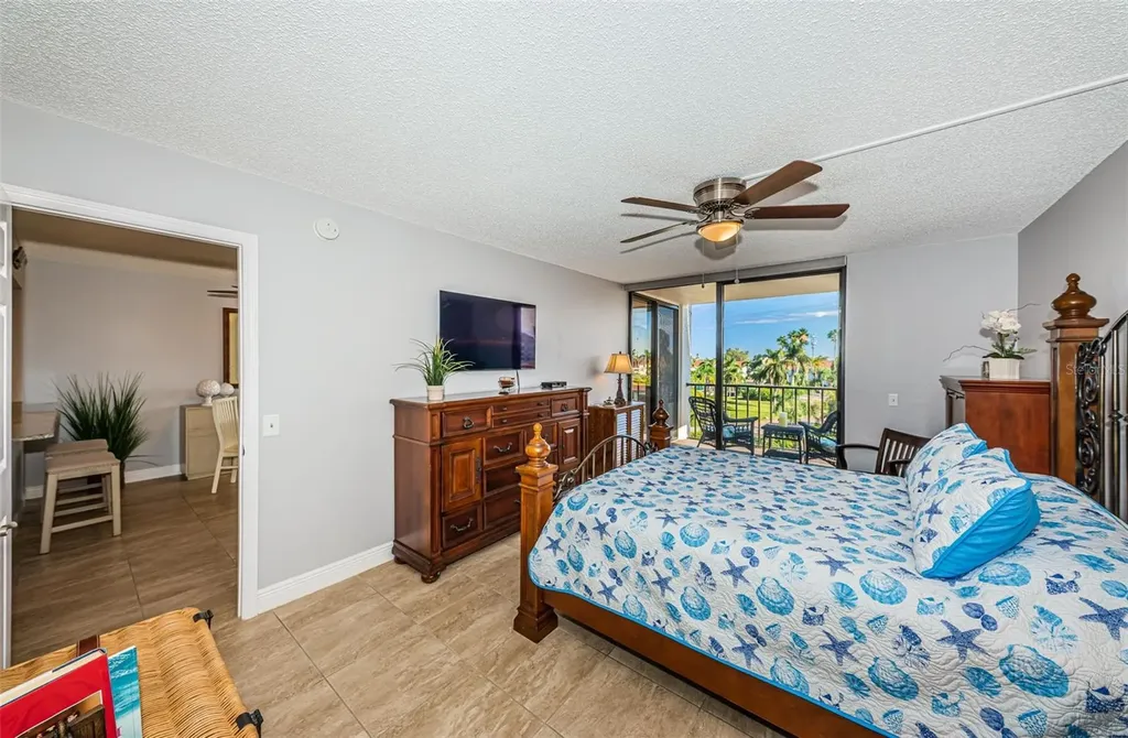 6295 Bahia Del Mar Circle St Petersburg FL 33715