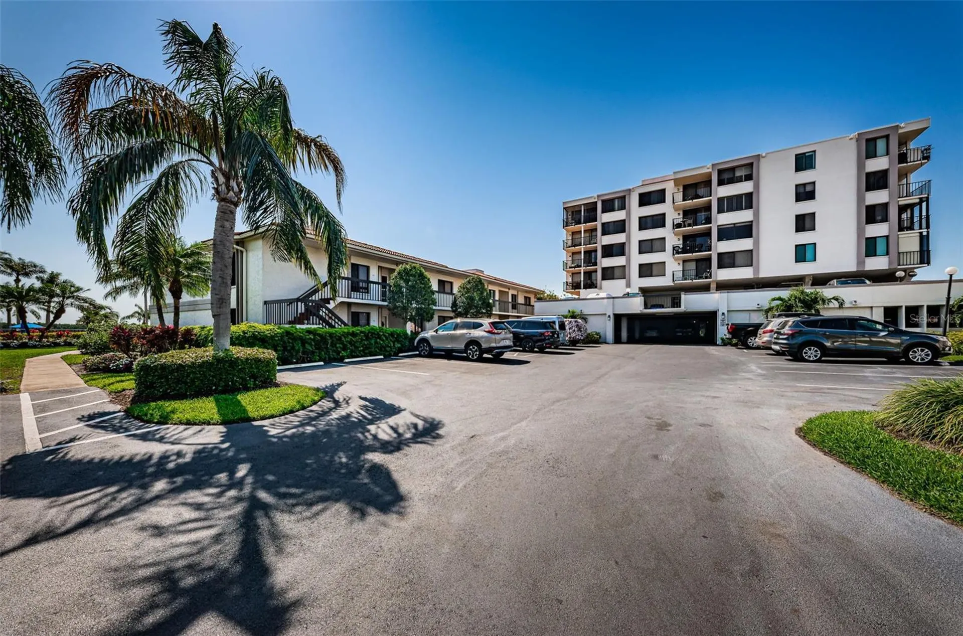 6295 Bahia Del Mar Circle St Petersburg FL 33715
