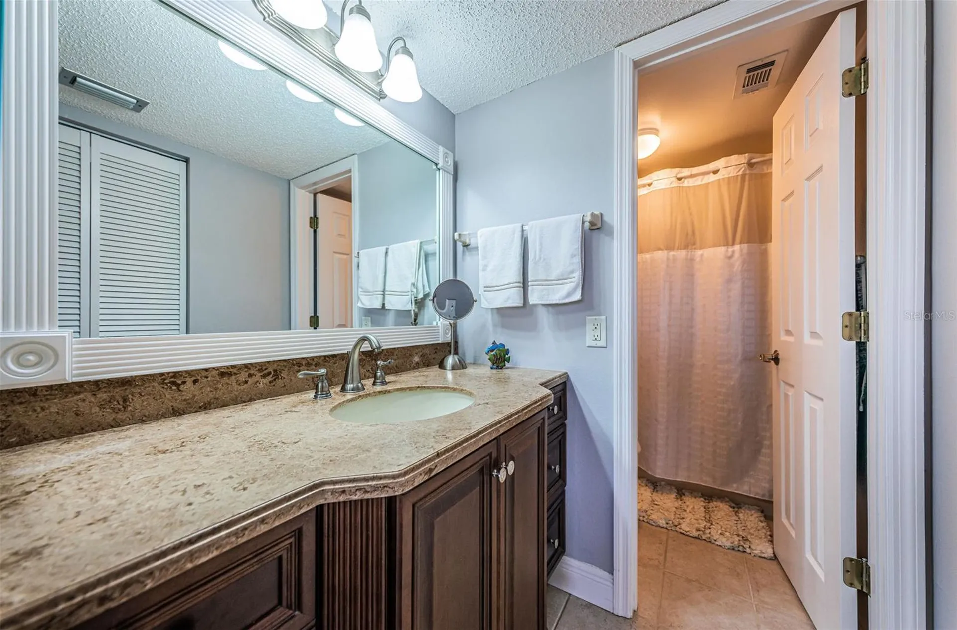 6295 Bahia Del Mar Circle St Petersburg FL 33715