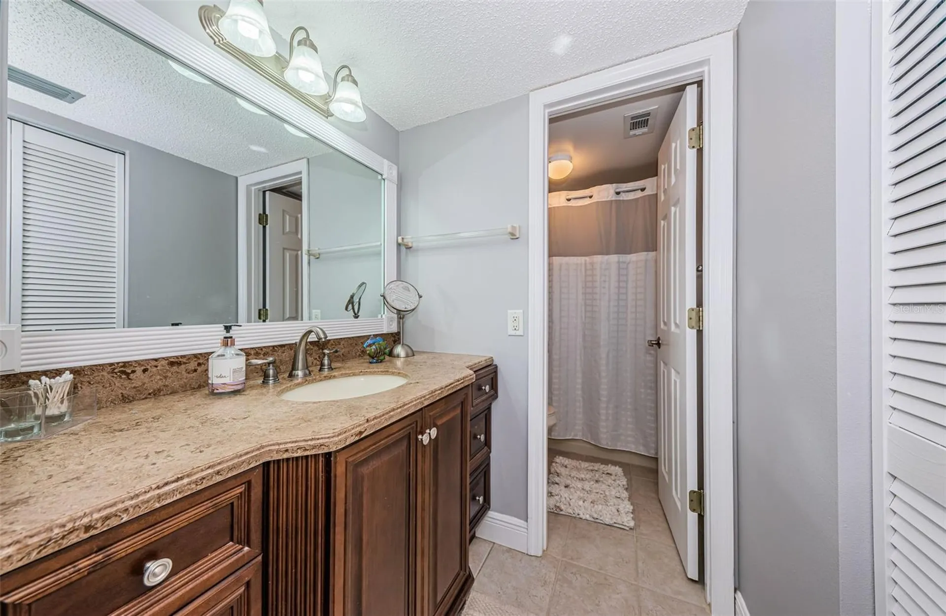 6295 Bahia Del Mar Circle St Petersburg FL 33715