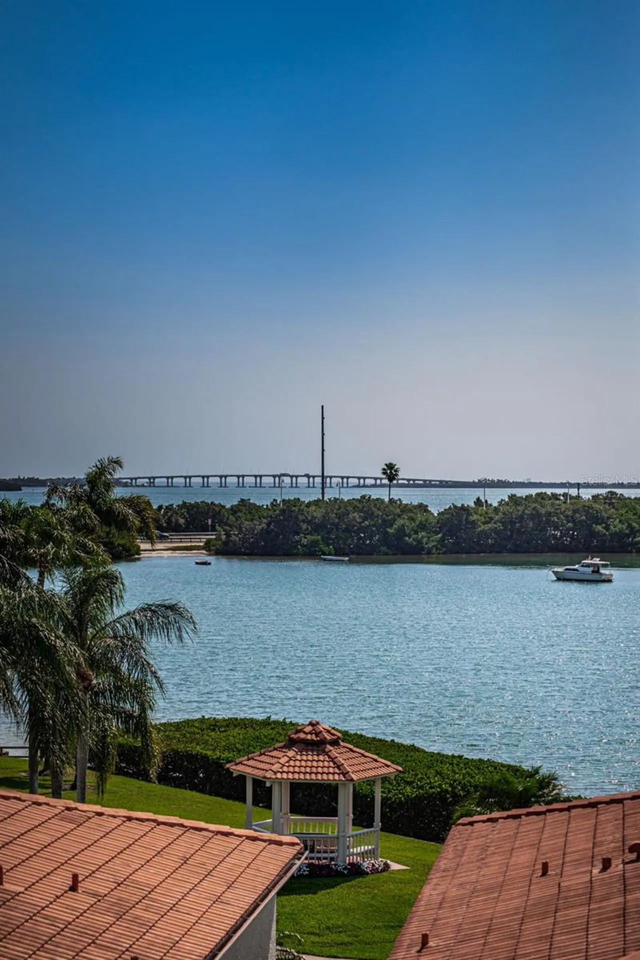 6295 Bahia Del Mar Circle St Petersburg FL 33715