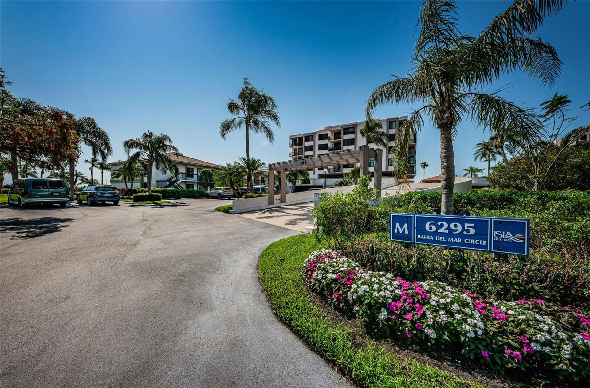 6295 Bahia Del Mar Circle St Petersburg FL 33715