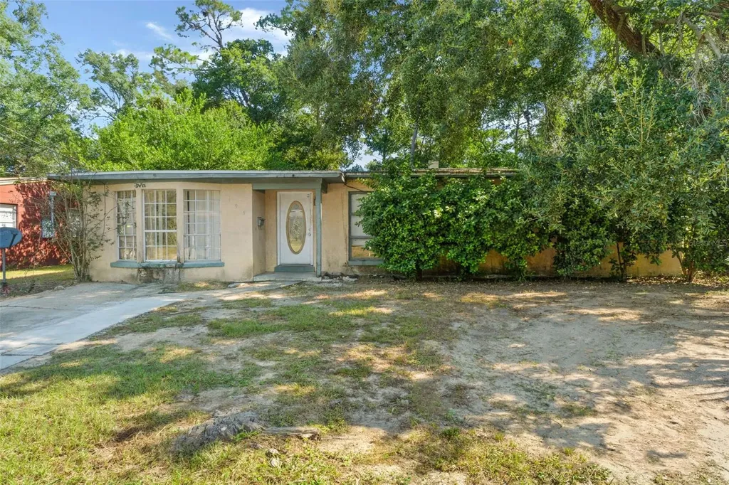195 E Highland Drive Pensacola FL 32503