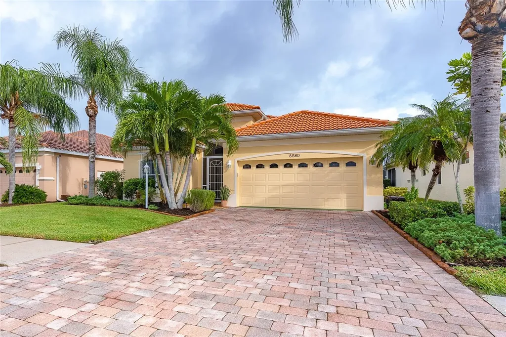8580 Eagle Bay Court North Port FL 34287