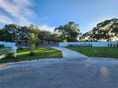 4504 N Lincoln Avenue Tampa FL 33614