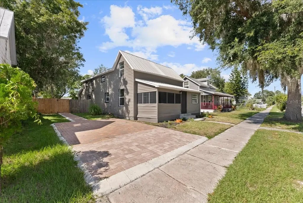 516 Massachusetts Avenue Saint Cloud FL 34769