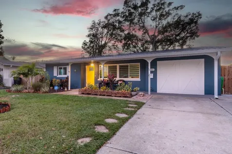 1888 59th Street N St Petersburg FL 33710