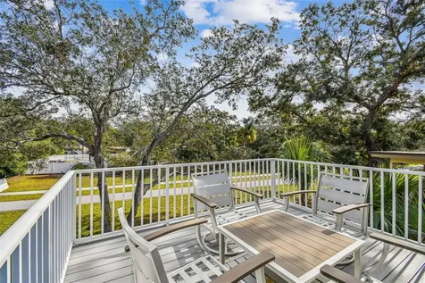 1523 Bayshore Boulevard Dunedin FL 34698
