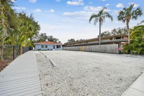 1523 Bayshore Boulevard Dunedin FL 34698