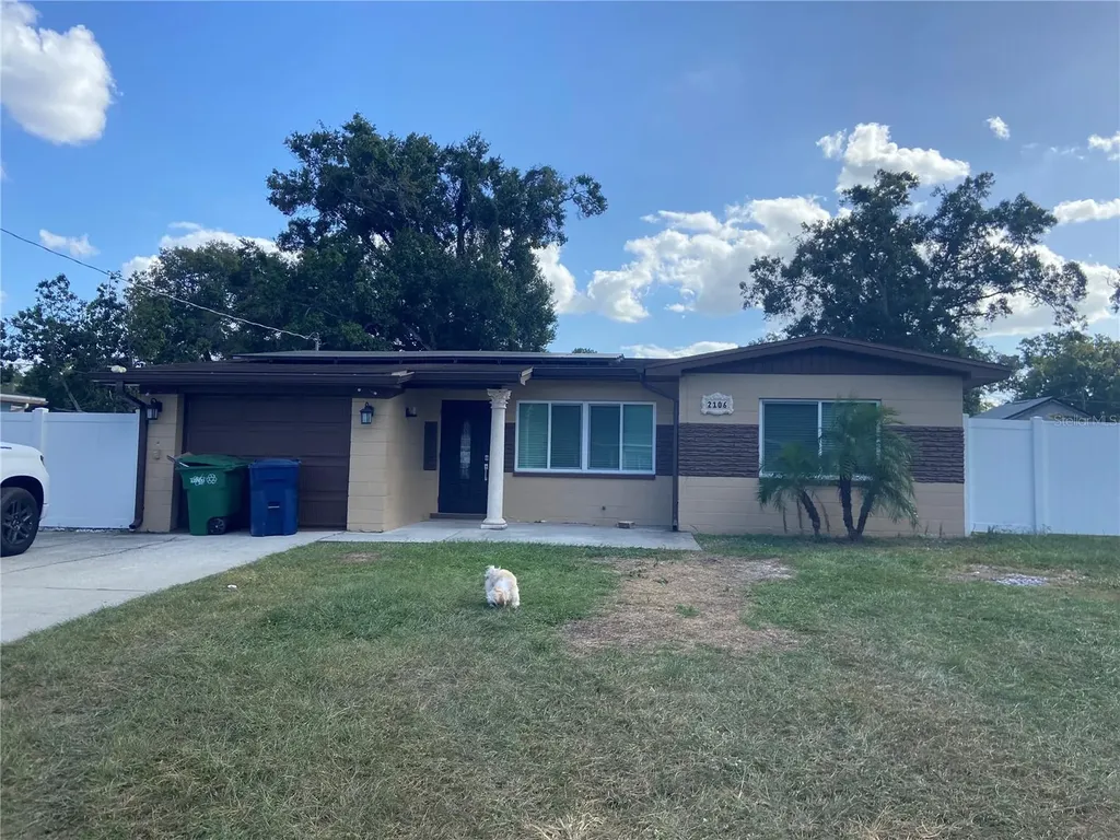 2106 W Cluster Avenue Tampa FL 33604