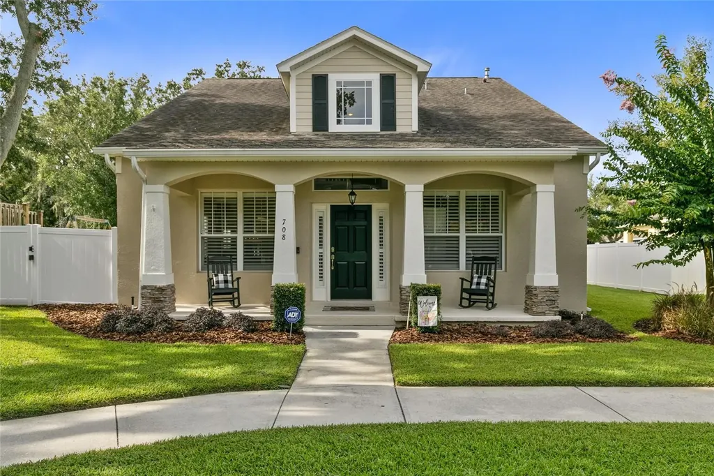 708 Canopy Oaks Court Winter Garden FL 34787