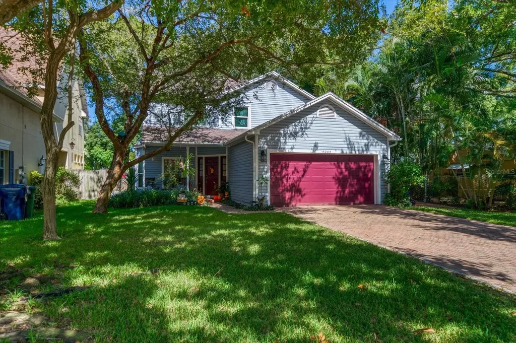 4005 W Corona Street Tampa FL 33629