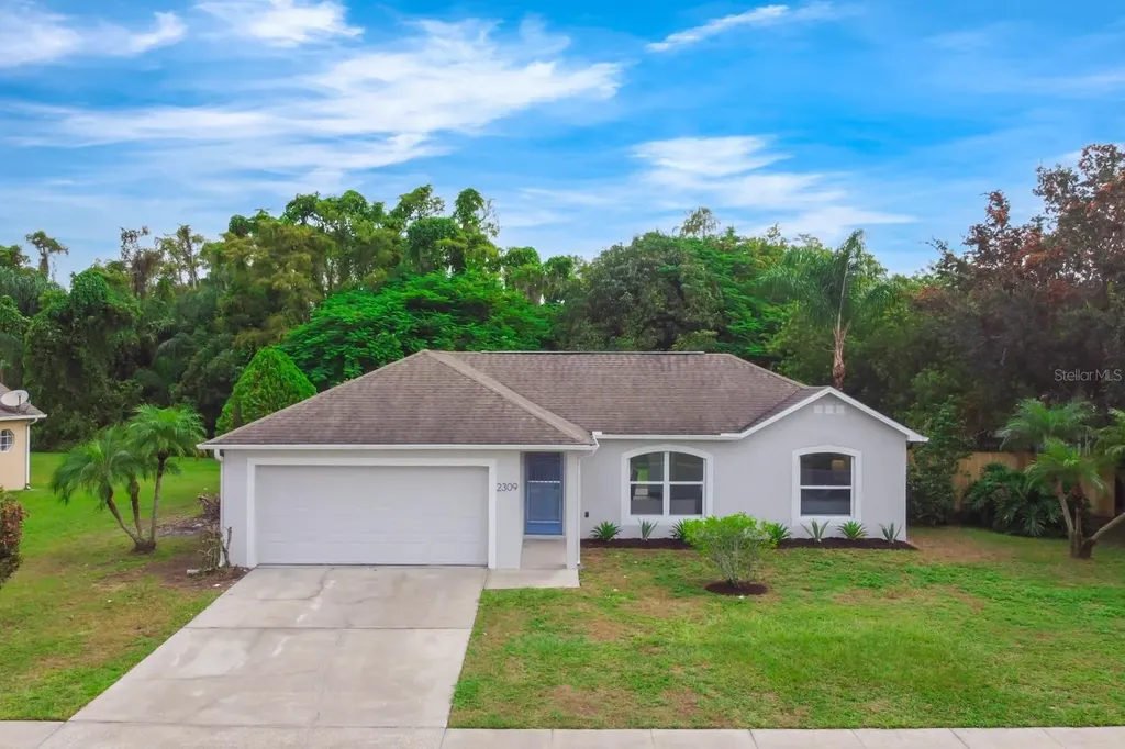 2309 Holland Street Kissimmee FL 34746