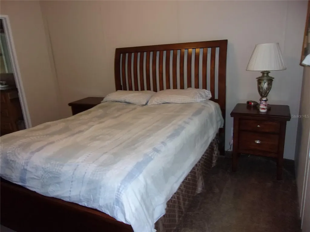 8518 NE 154th Avenue Silver Springs FL 34488