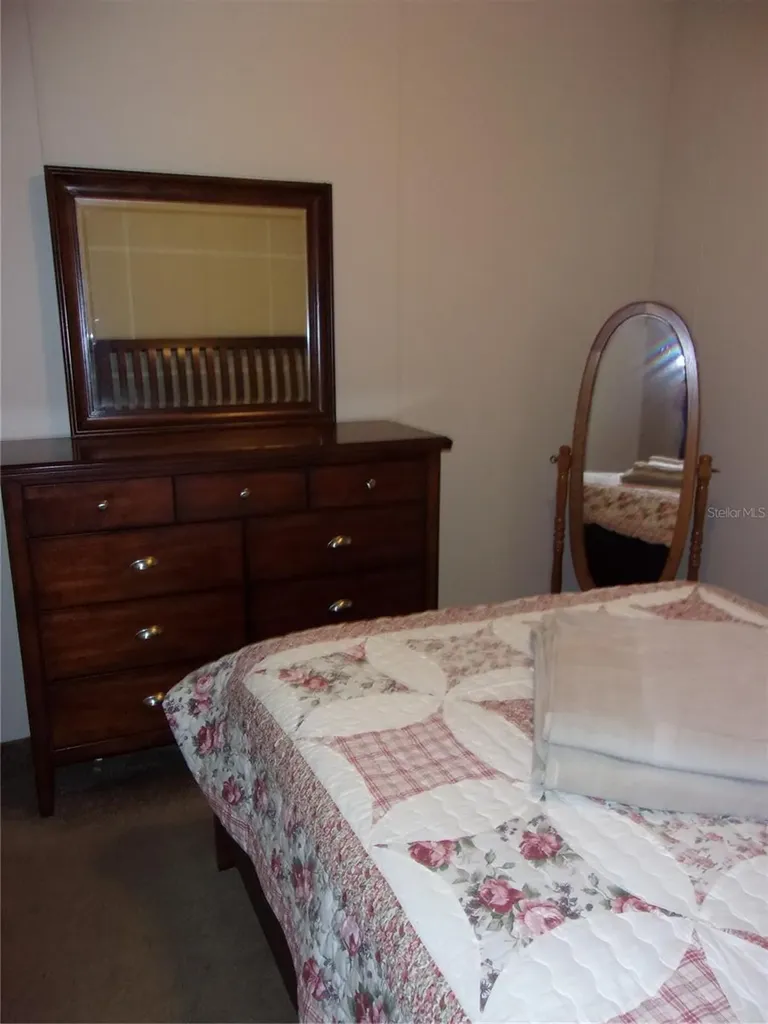 8518 NE 154th Avenue Silver Springs FL 34488