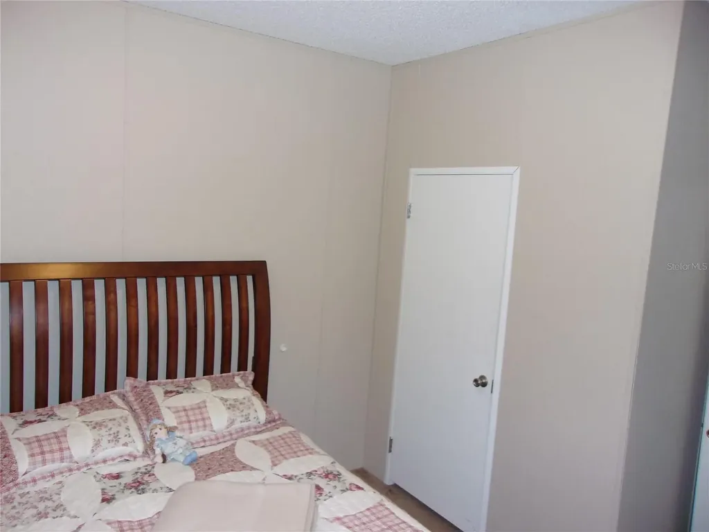8518 NE 154th Avenue Silver Springs FL 34488