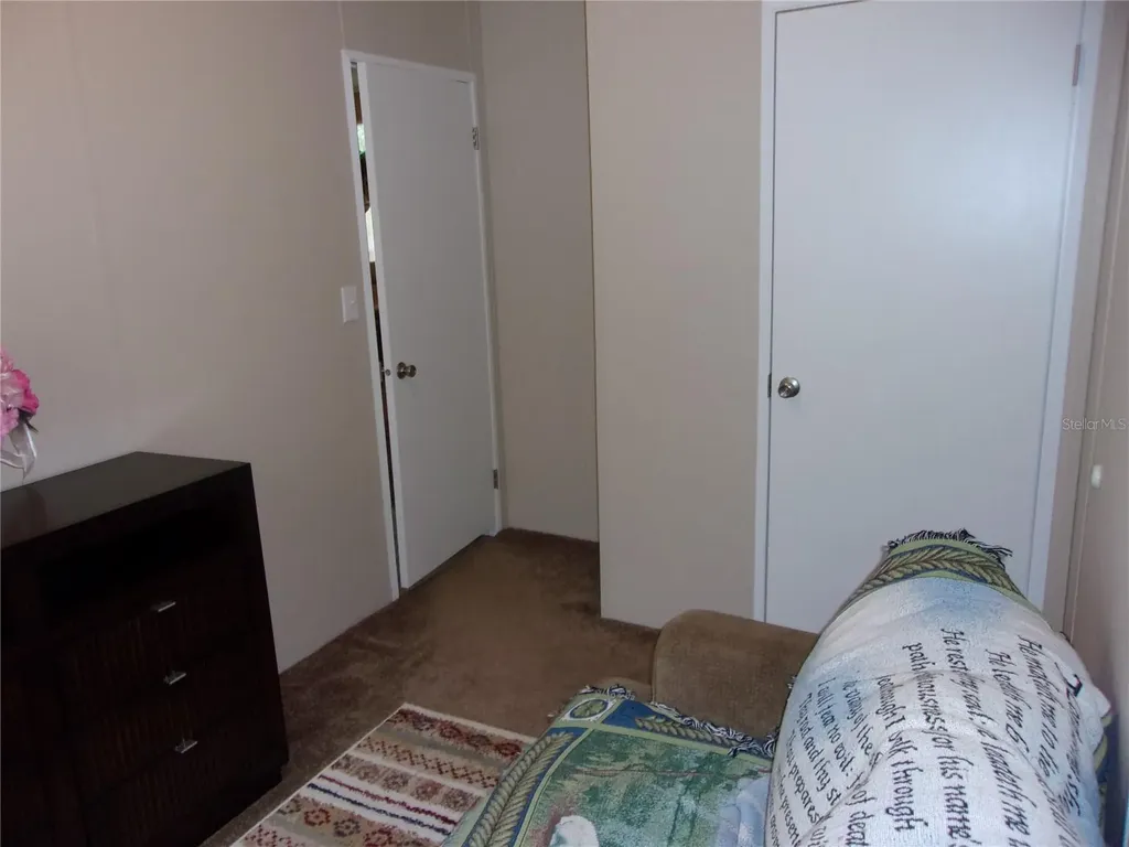 8518 NE 154th Avenue Silver Springs FL 34488