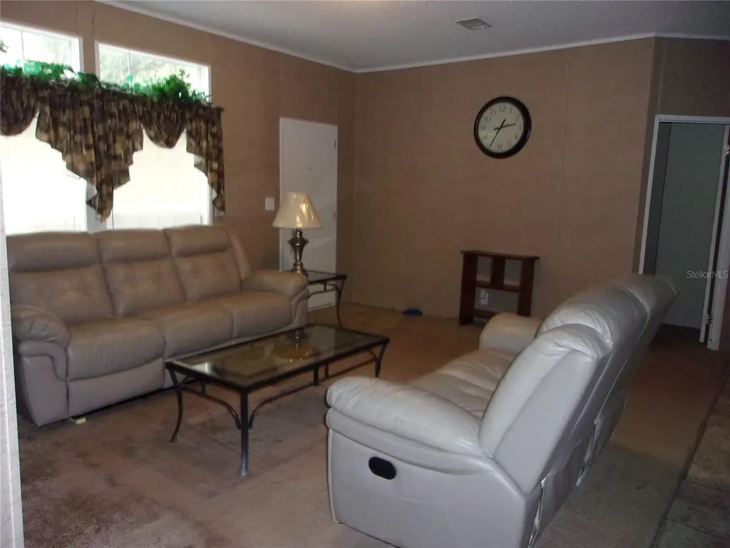 8518 NE 154th Avenue Silver Springs FL 34488