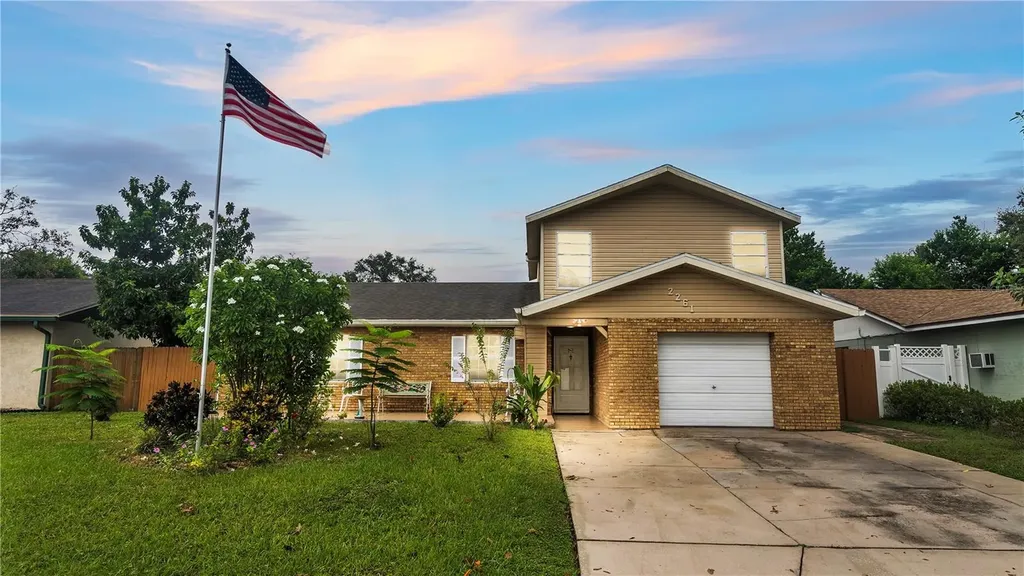 2261 Honeycomb Lane Lakeland FL 33801