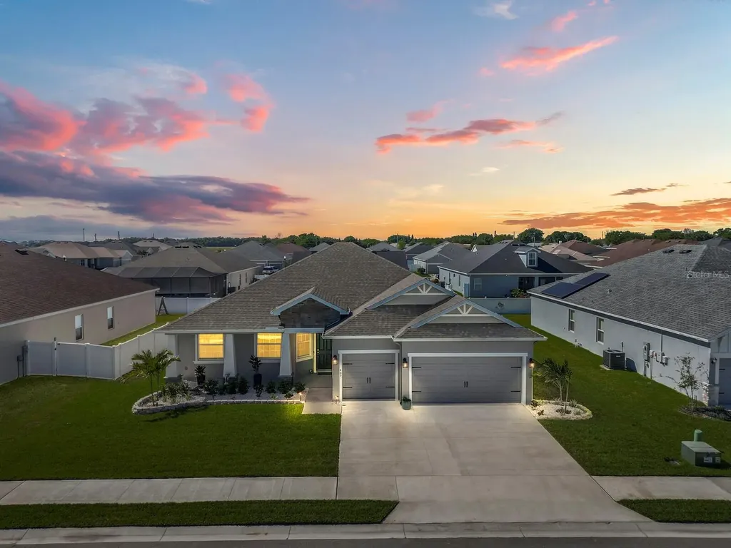 409 Riders Loop Auburndale FL 33823
