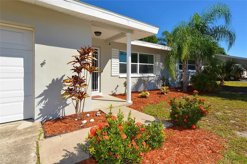 620 Richmond Street Dunedin FL 34698