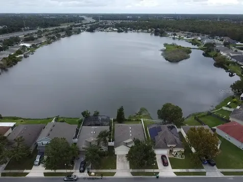 4834 Waterside Pointe Circle Orlando FL 32829