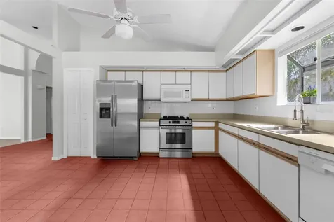 9013 Quail Creek Drive Tampa FL 33647