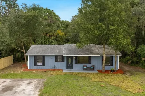 17241 Mills Street Umatilla FL 32784
