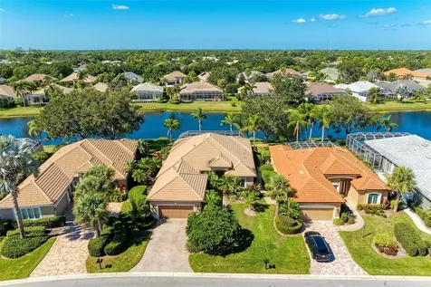 5240 97th Street E Bradenton FL 34211