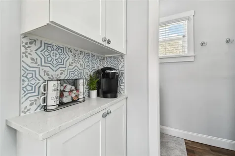 602 1/2 Skinner Boulevard Dunedin FL 34698