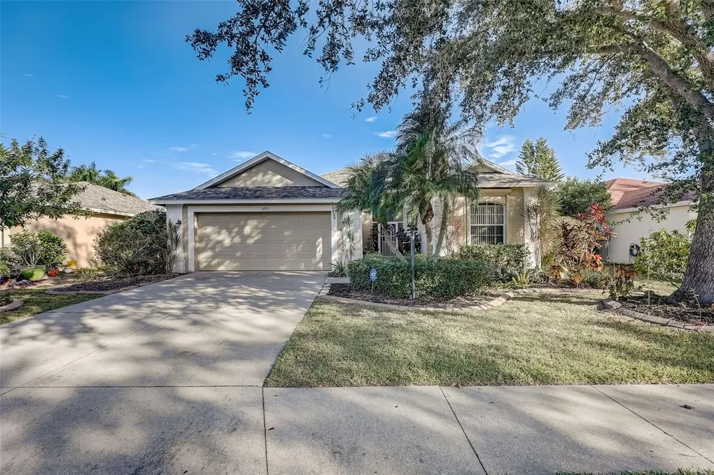 4951 Creekside Trail Sarasota FL 34243