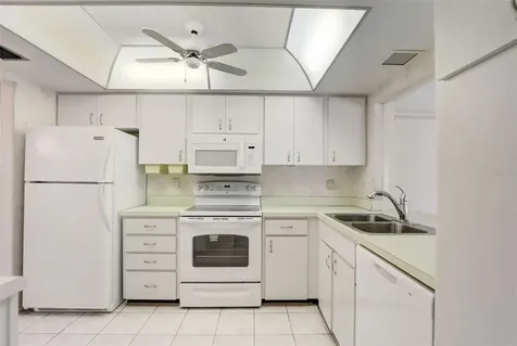 3800 Gatewood Drive Sarasota FL 34232