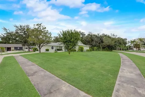 3800 Gatewood Drive Sarasota FL 34232