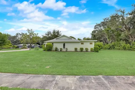 3800 Gatewood Drive Sarasota FL 34232
