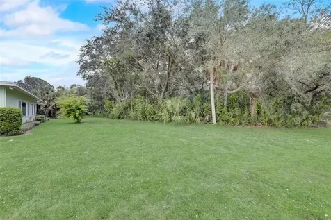 3800 Gatewood Drive Sarasota FL 34232