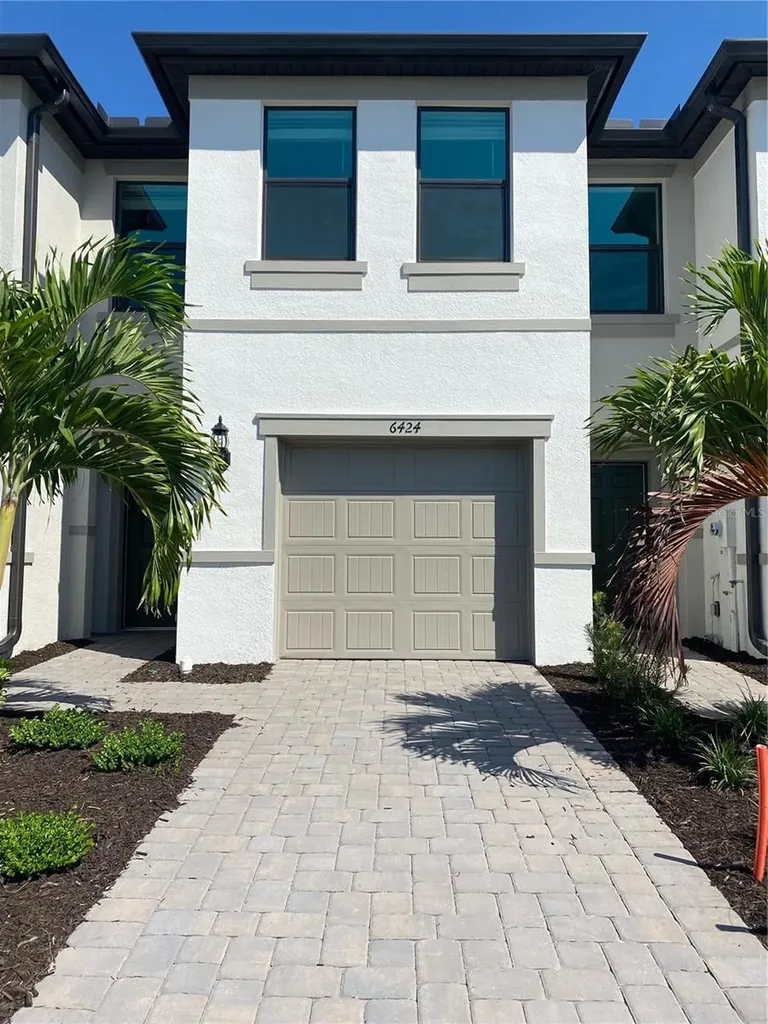 6424 Silverstar Drive Sarasota FL 34240