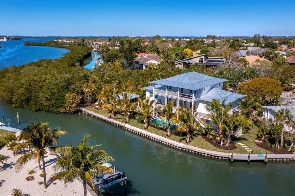 610 Longview Drive Longboat Key FL 34228