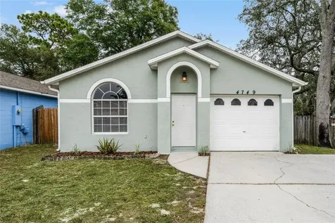 4749 Muir Village Orlando FL 32808