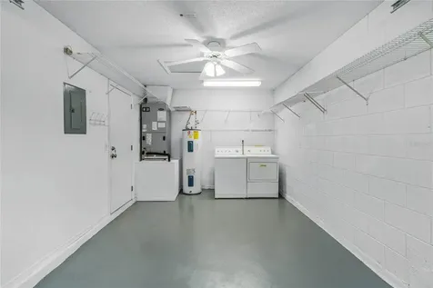 4749 Muir Village Orlando FL 32808