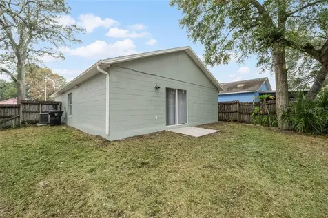 4749 Muir Village Orlando FL 32808
