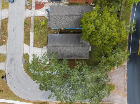 4749 Muir Village Orlando FL 32808