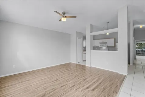 4749 Muir Village Orlando FL 32808