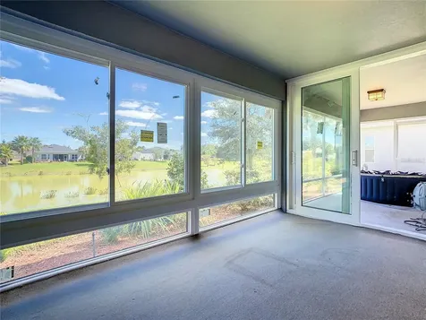 10247 Julia Isles Avenue Oxford FL 34484