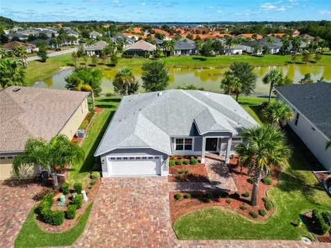10247 Julia Isles Avenue Oxford FL 34484
