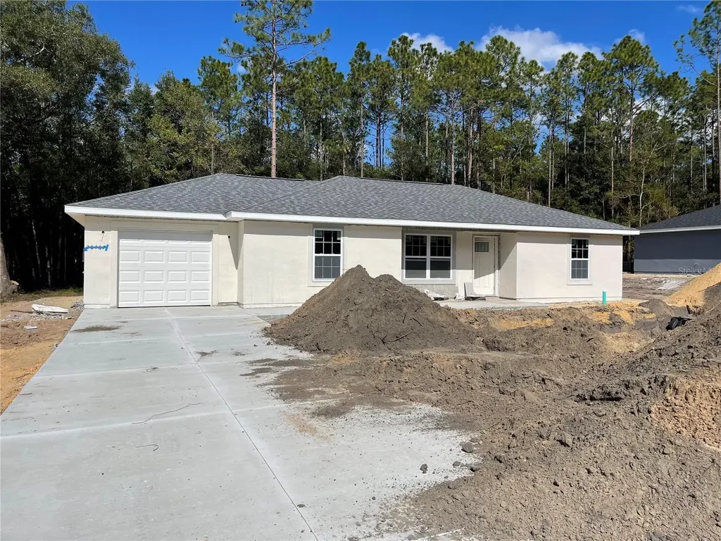 20467 SW 54th Street Dunnellon FL 34431