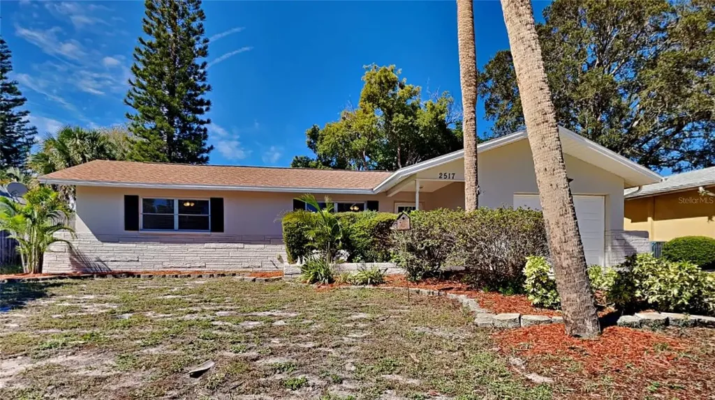 2517 Bramblewood Drive W Clearwater FL 33763