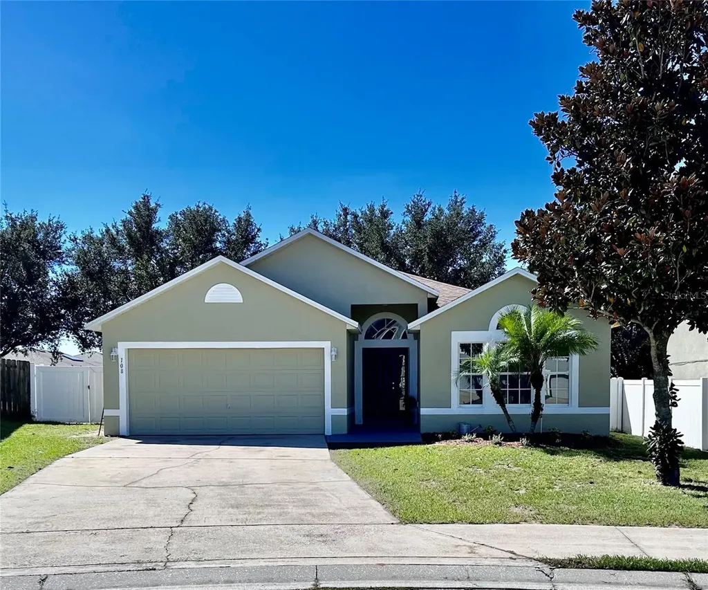 108 Hendrix Circle Dundee FL 33838