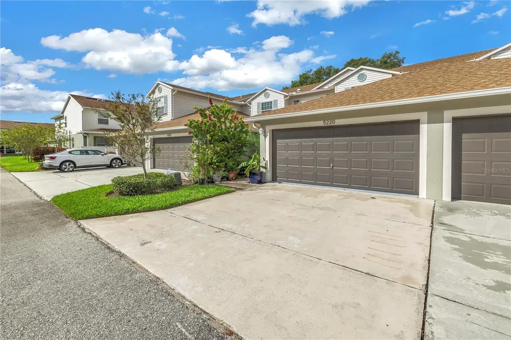5220 Neil Drive St Petersburg FL 33714