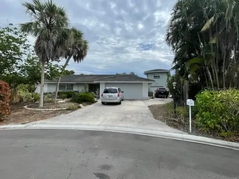 612 Lotus Lane Sarasota FL 34242